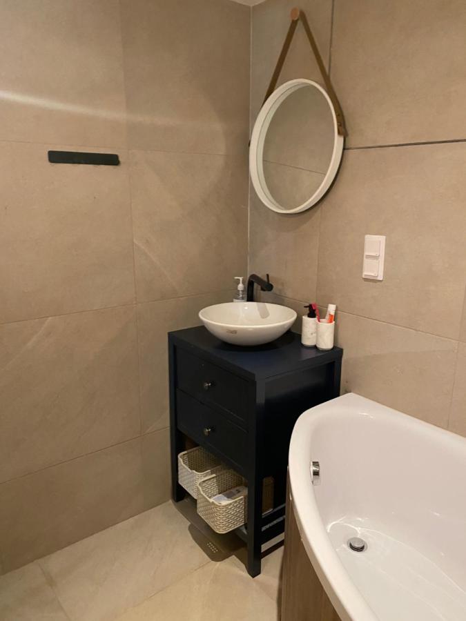 Brick Apartment 日利纳 外观 照片